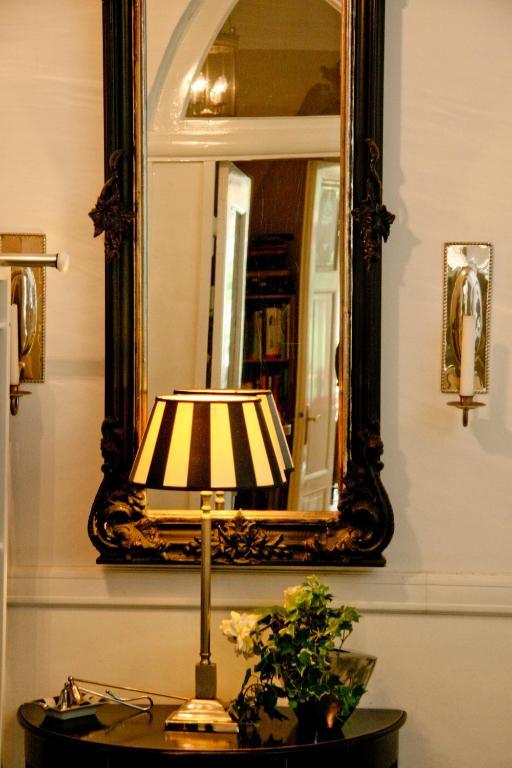 Hotel Hochzeitshaus Aurich Bagian luar foto