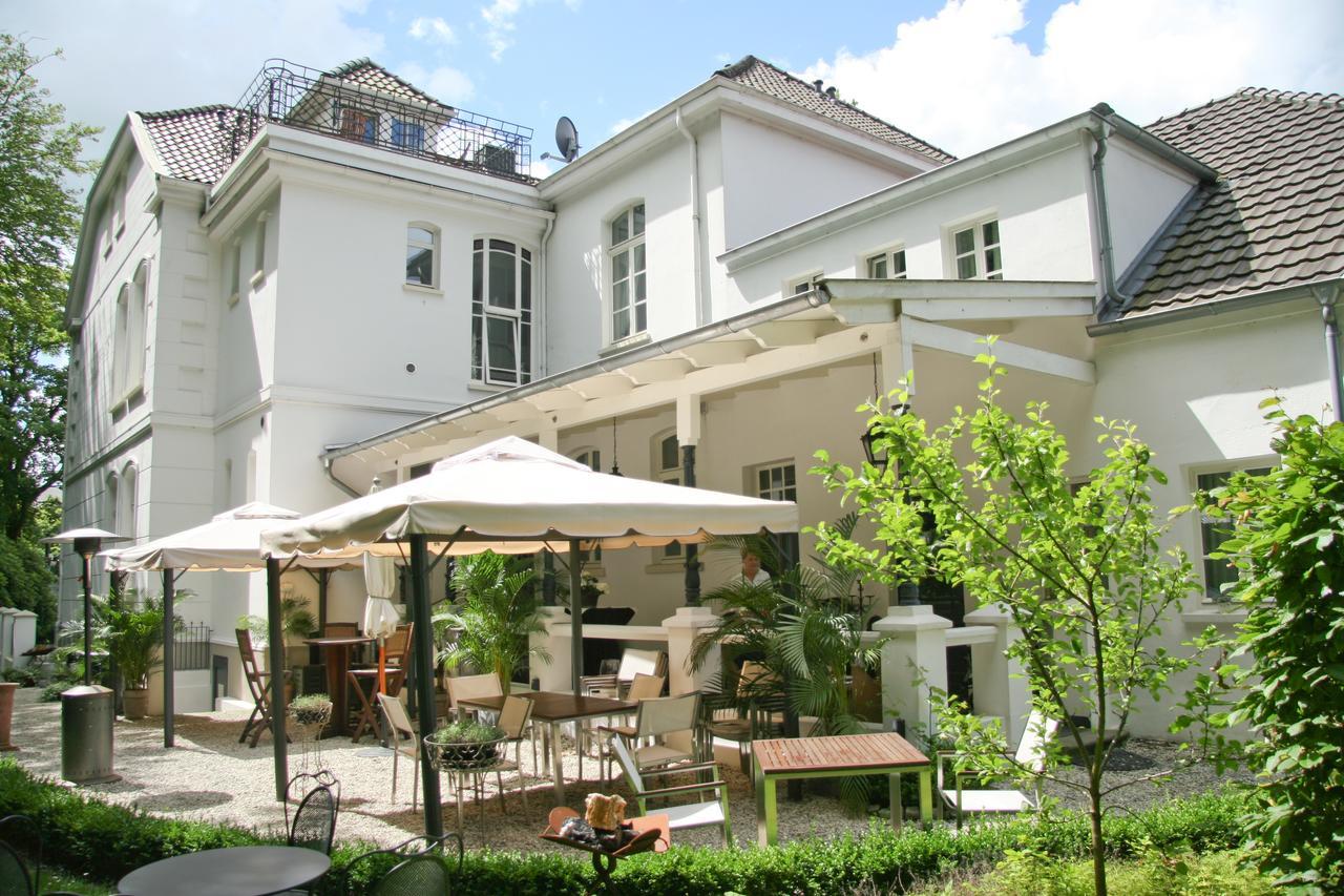 Hotel Hochzeitshaus Aurich Bagian luar foto